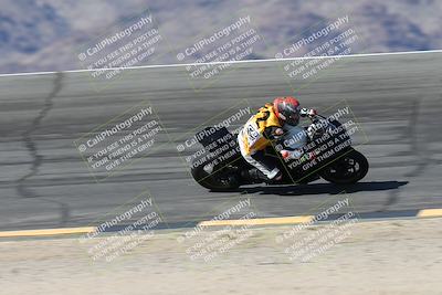 media/May-10-2025-Race Pace (Sat) [[db32fef2da]]/Vested/3-Bowl Set 1 (9am)/